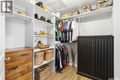 338 Laurier Crescent, North Saskatchewan River, SK - Indoor With Storage
