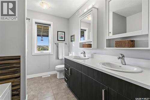 338 Laurier Crescent, North Saskatchewan River, SK - Indoor Photo Showing Bathroom