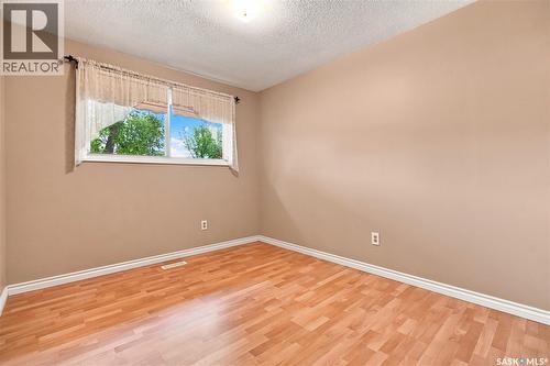 219 Cambridge Avenue, Regina, SK - Indoor Photo Showing Other Room