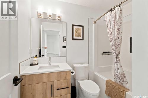 3089 Brighton Common, Saskatoon, SK - Indoor Photo Showing Bathroom