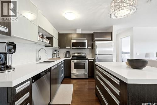 205 1610 Dakota Drive, Regina, SK - Indoor Photo Showing Kitchen With Upgraded Kitchen
