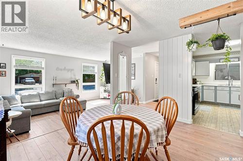 94 Dale Crescent, Regina, SK - Indoor Photo Showing Dining Room