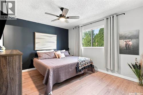 94 Dale Crescent, Regina, SK - Indoor Photo Showing Bedroom