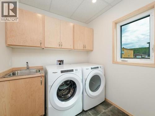 20 Quick Street, Whitehorse, YT - Indoor Photo Showing Laundry Room