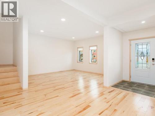 20 Quick Street, Whitehorse, YT - Indoor Photo Showing Other Room