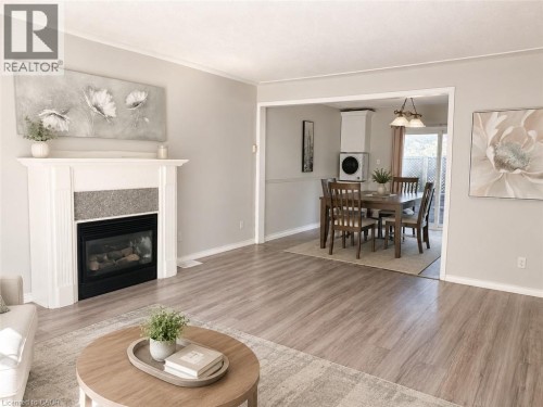 580 FOREST HILL Drive Unit# Upper , Kitchener, Ontario N2M 4H7 2