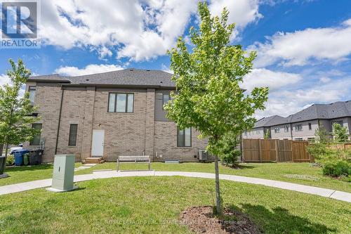 72 - 166 Deerpath Drive, Guelph, ON - Outdoor