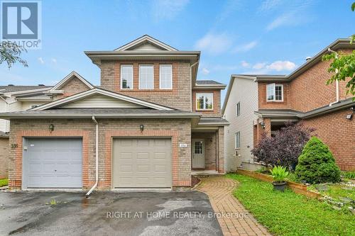 184 CARWOOD CIRCLE  Ottawa, ON K1K 4V4