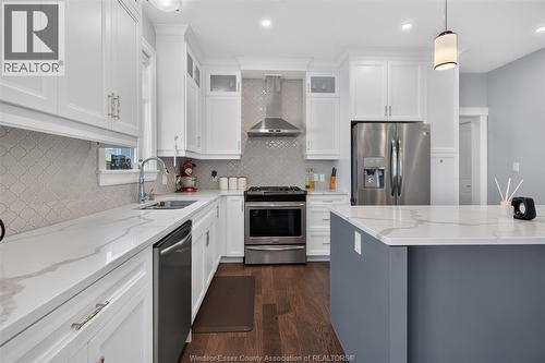 353 Benjamin, Belle River, ON - Indoor Photo Showing Kitchen With Upgraded Kitchen