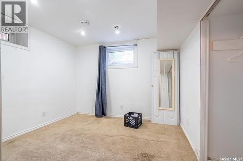 60 Dunning Crescent, Regina, SK - Indoor Photo Showing Other Room