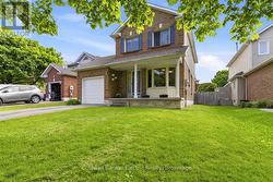 3 WALBRIDGE COURT Clarington (Bowmanville), ON L1C 4B7
