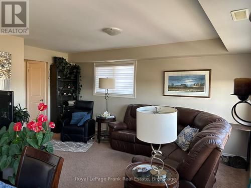 3 - 1418 SIMCOE STREET S , Oshawa (Lakeview), Ontario L1H 4M4 5