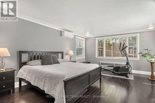111 Ivy Crescent, Ottawa, ON - Indoor Photo Showing Bedroom