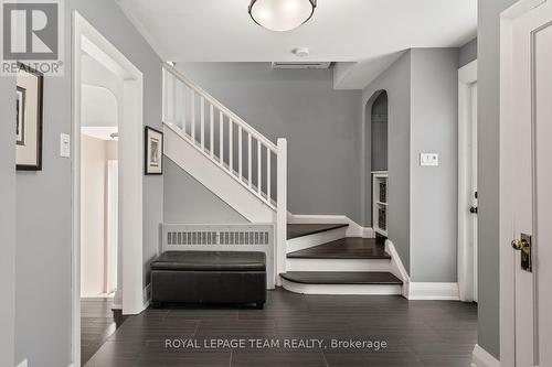 111 Ivy Crescent, Ottawa, ON - Indoor Photo Showing Other Room
