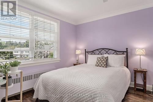 111 Ivy Crescent, Ottawa, ON - Indoor Photo Showing Bedroom