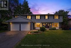 1449 TRUSCOTT DRIVE  Mississauga, ON L5J 1Z1