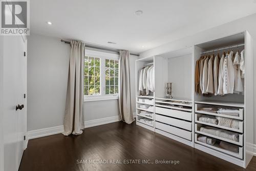 1449 Truscott Drive, Mississauga, ON - Indoor Photo Showing Other Room