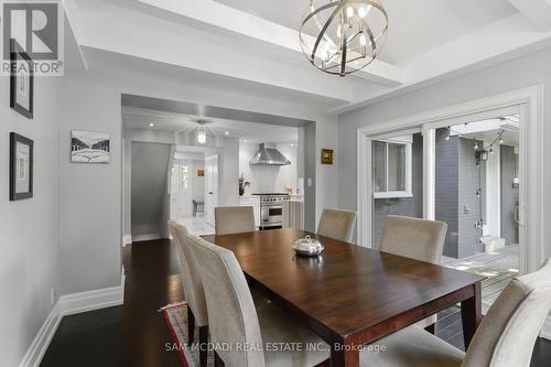 1449 Truscott Drive, Mississauga, ON - Indoor Photo Showing Dining Room