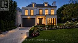 22 GLENAYR ROAD  Toronto, ON M5P 3B8