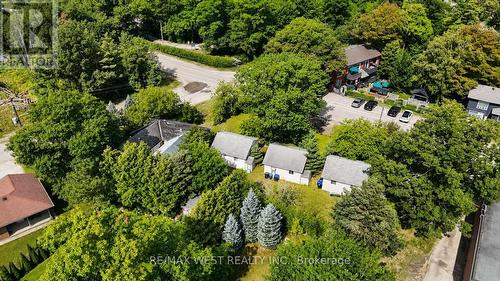 195 DUNKERRON AVENUE  Wasaga Beach, ON L9Z 2G8