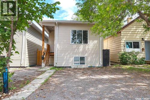 741 Garnet Street, Regina, SK - Outdoor