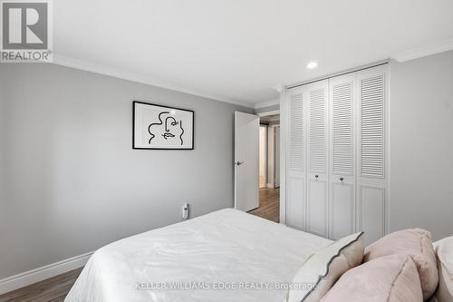 25 Flint Drive, Kitchener, ON - Indoor Photo Showing Bedroom
