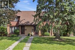 25 FLINT Drive  Kitchener, ON N2E 1S8
