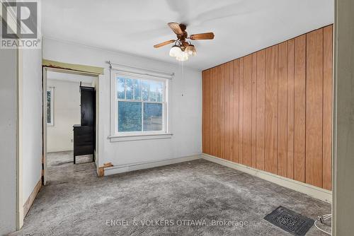 9 Geneva Street, Ottawa, ON - Indoor Photo Showing Other Room