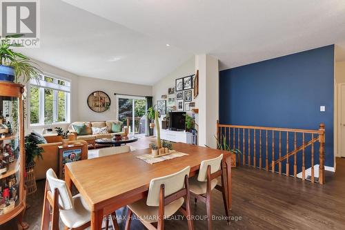95 College Circle, Ottawa, ON - Indoor Photo Showing Dining Room