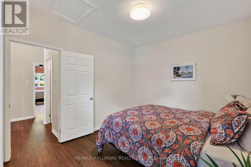 95 College Circle, Ottawa, ON - Indoor Photo Showing Bedroom