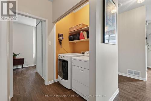 95 College Circle, Ottawa, ON - Indoor Photo Showing Laundry Room
