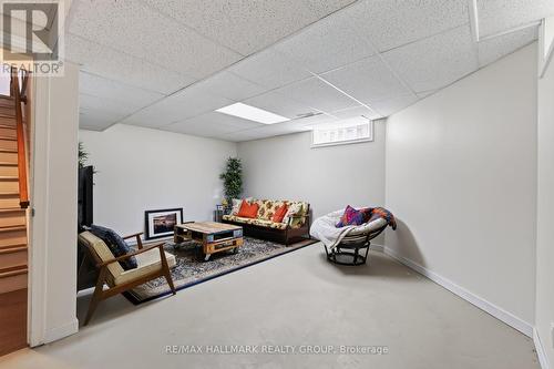 95 College Circle, Ottawa, ON - Indoor Photo Showing Other Room