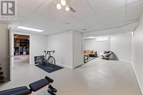 95 College Circle, Ottawa, ON - Indoor Photo Showing Gym Room