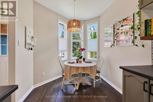 95 College Circle, Ottawa, ON - Indoor Photo Showing Dining Room