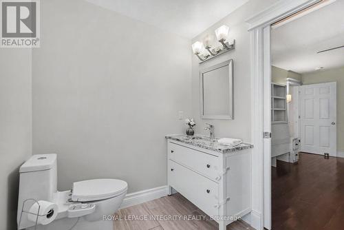 357 Bayview Drive, Ottawa, ON - Indoor Photo Showing Bathroom