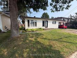 209 SALTER STREET West Nipissing (Sturgeon Falls), ON P2B 3B5
