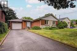 20 WIGMORE DRIVE Toronto, ON M4A 2E5