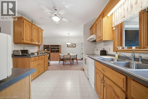 70 Thirteenth Street W, Simcoe, ON - Indoor Photo Showing Kitchen With Double Sink