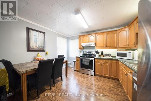 77 Eighth Avenue, Brantford, ON - Indoor