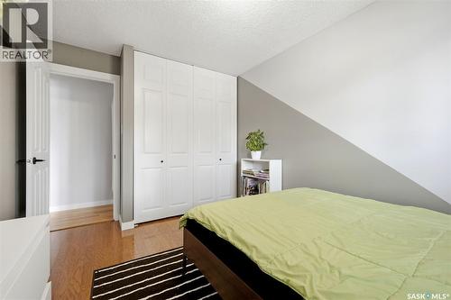 7310 Cribbs Bay, Regina, SK - Indoor Photo Showing Bedroom