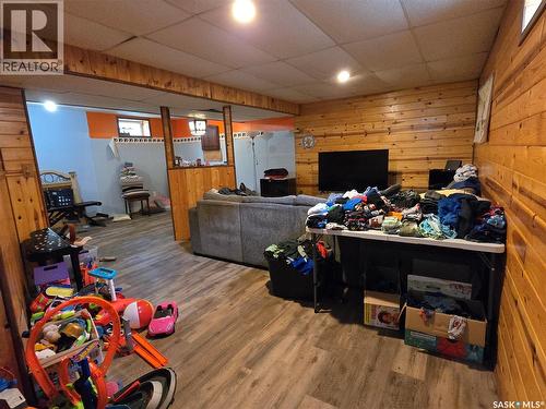 127 1St Avenue, Osler, SK - Indoor