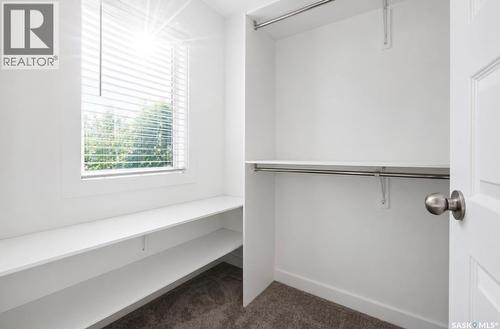 2464 Francis Street, Regina, SK - Indoor