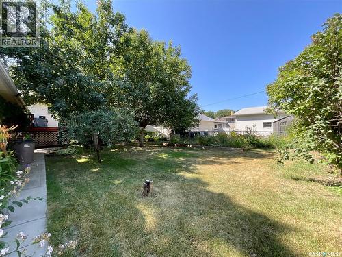 130 Cameron Crescent, Regina, SK - Outdoor
