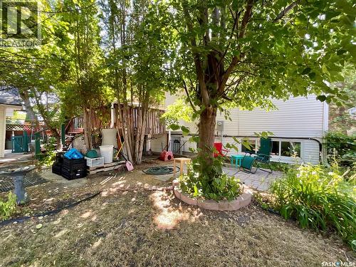 130 Cameron Crescent, Regina, SK - Outdoor