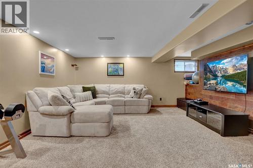 2807 Fleury Street, Regina, SK - Indoor Photo Showing Basement