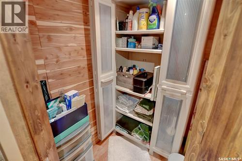 2807 Fleury Street, Regina, SK - Indoor