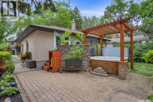 2807 Fleury Street, Regina, SK - Outdoor