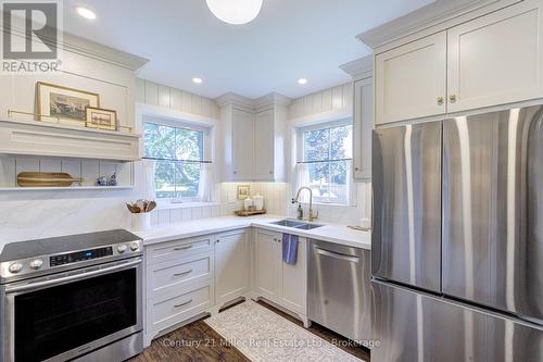 934 Danforth Avenue, Burlington (Bayview), ON 
