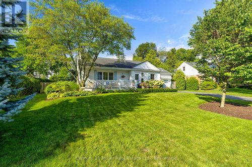 934 Danforth Avenue, Burlington (Bayview), ON 
