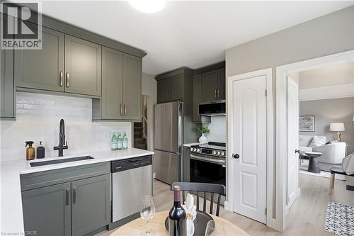 20 Hillview Street, Kitchener, ON 